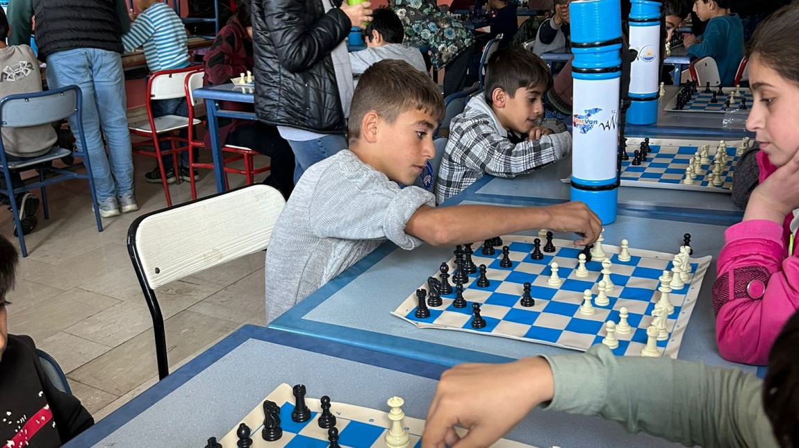 Okulumuzda Satranç Turnuvası Etkinliği